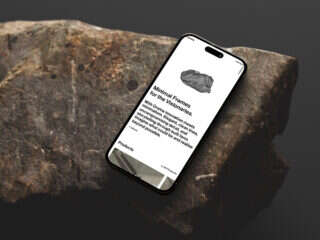 Orama Minimal Frames - Mobile mockup